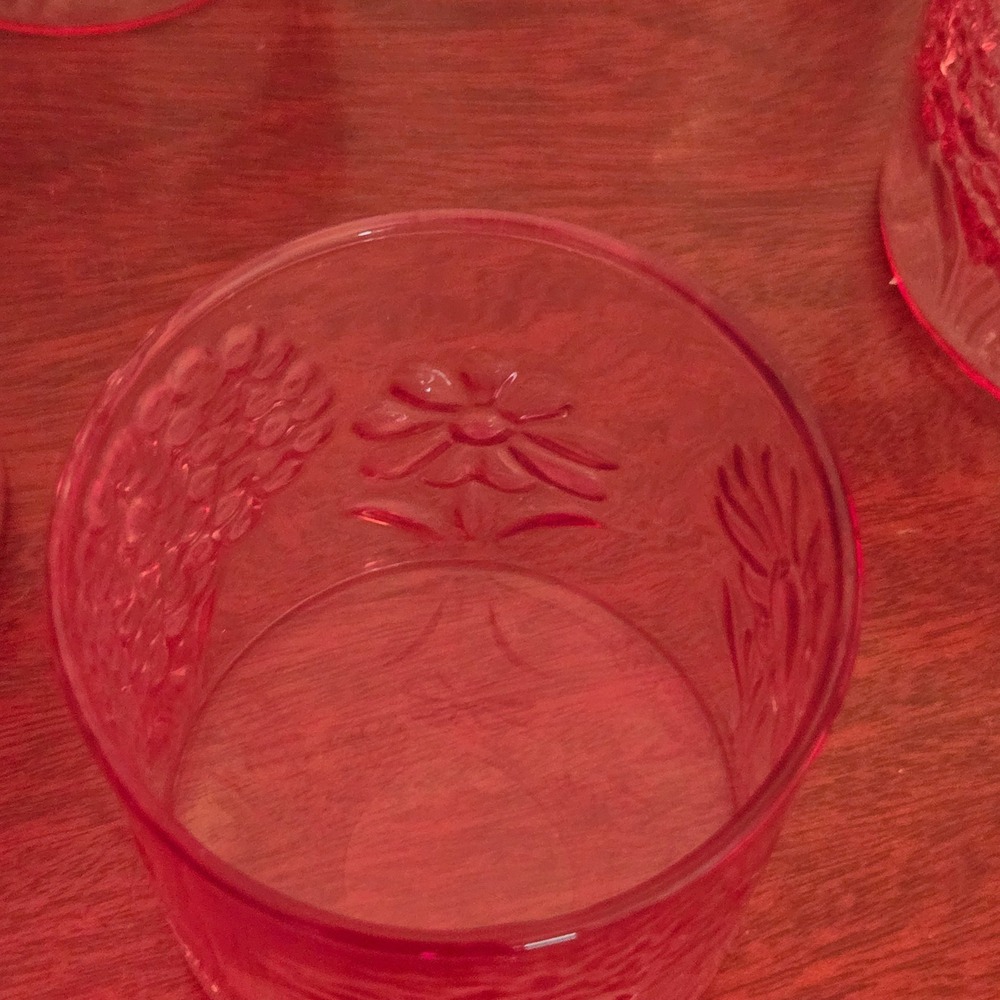 Vtg Pink Floral Embossed Glass Tumblers Set of 7 Retro Drinking Glasses 3.5"x3" - Picture 6 of 8